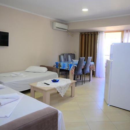 Eleana'S Apartament Saranda Zewnętrze zdjęcie